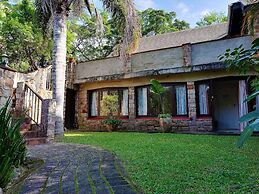Rock Inn