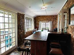 Whaleback Cottage