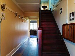 Whaleback Cottage