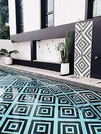 Blu Monkey Hub & Hotel Ranong