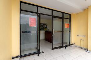 RedDoorz @ Medan Johor 2