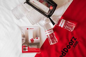 RedDoorz Plus @ Terban Residence