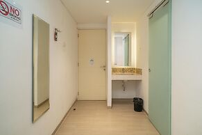 Sans Hotel Kupang Indah Surabaya