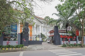 RedDoorz Syariah @ Klojen Malang