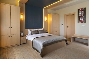 Avec Hotel