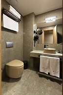 Avec Hotel