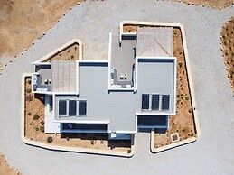Blue Harpist Villas