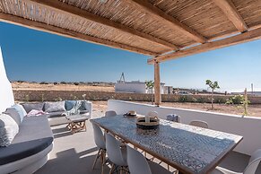 Blue Harpist Villas
