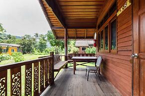 OYO 1143 Phet Luran Thai Resort Kohchang