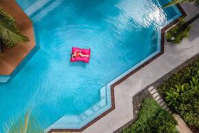 Diamond Condo by Villacarte