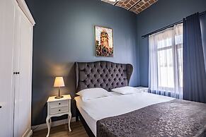 Selvese Suites – Serviced Living in Galata