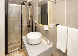 Selvese Suites – Serviced Living in Galata