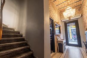 Selvese Suites – Serviced Living in Galata