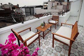 Selvese Suites – Serviced Living in Galata