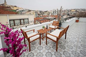 Selvese Suites – Serviced Living in Galata