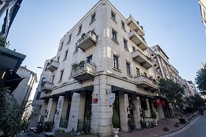 Selvese Suites – Serviced Living in Galata