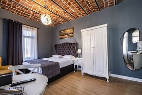 Selvese Suites – Serviced Living in Galata