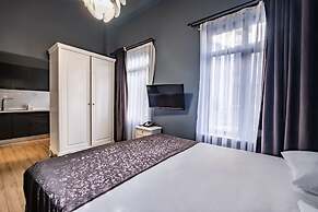 Selvese Suites – Serviced Living in Galata