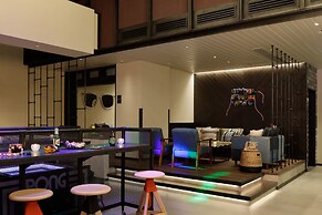 Moxy Osaka Umeda