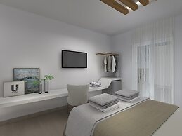 Naxian Spirit Inn