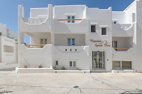 Naxian Spirit Inn