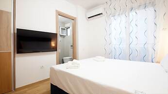 Kala Rooms & Suites