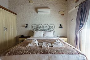 Alacati Aura Plus