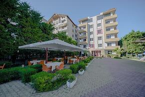 Kadrisa Hotel