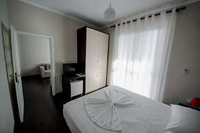 Kadrisa Hotel