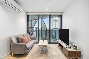 Realm Apartments by CLLIX