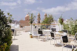 Plaza Mina Suites - Adults Recommended