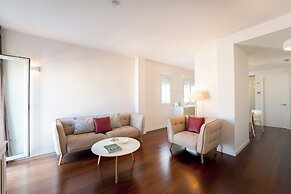 Plaza Mina Suites - Adults Recommended