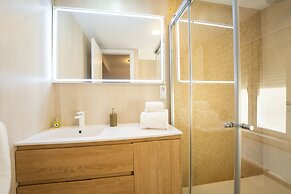 Plaza Mina Suites - Adults Recommended