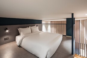 The Week& Resort