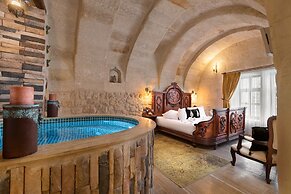 Elysion Cave Suites
