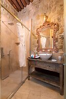 Elysion Cave Suites