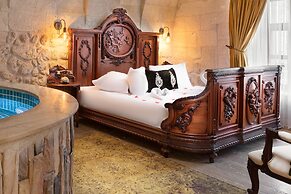 Elysion Cave Suites