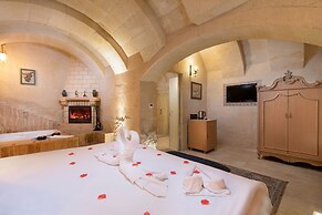 Elysion Cave Suites