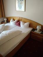Pension Weirather
