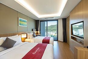 Ramada Plaza by Wyndham Dolsan Yeosu