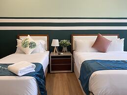 Ceylonz Seasonal Suites