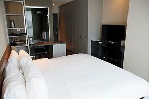 J-One Hotel