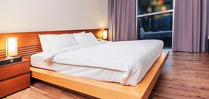 J-One Hotel