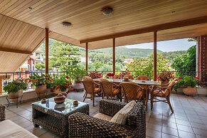 Villa Haroula