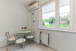 Inndays Apartment on Kahovka