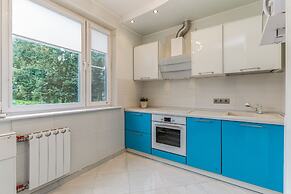 Inndays Apartment on Kahovka