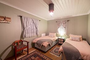 360on62 Mountain View Farm Cottages