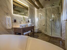 Magic Hills - Ilanga Manor House