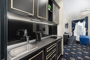 Rai Apartments