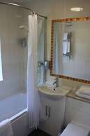 Batch Country House